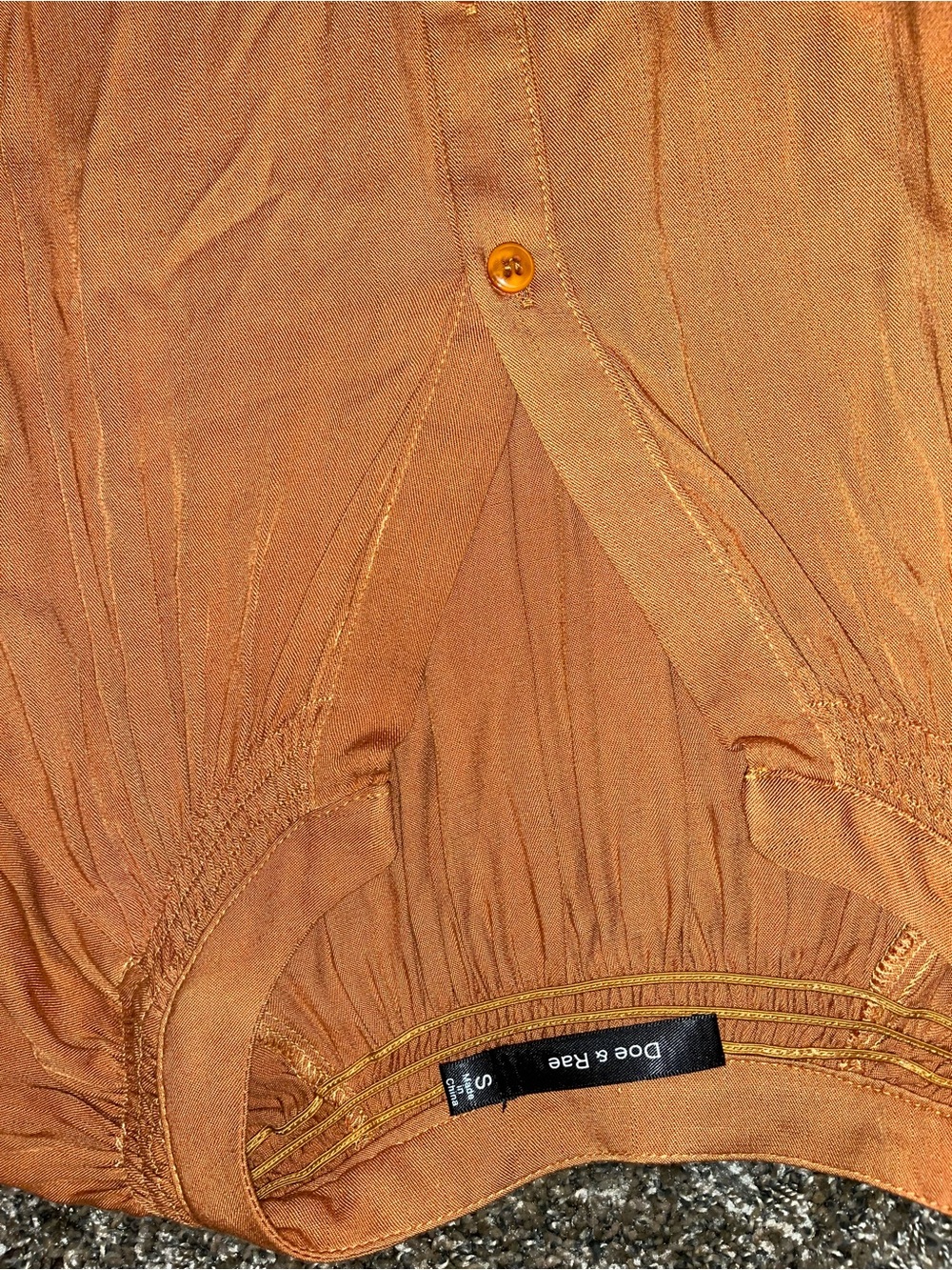 Women’s Rust Button-Front Blouse - Picture 4 of 6